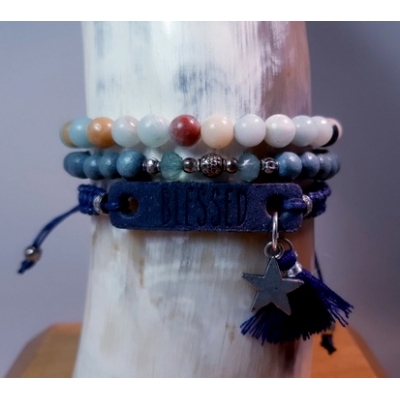 "blessed" donker blauw met amazoniet kralenarmband "blessed" donker blauw met amazoniet kralenarmband
