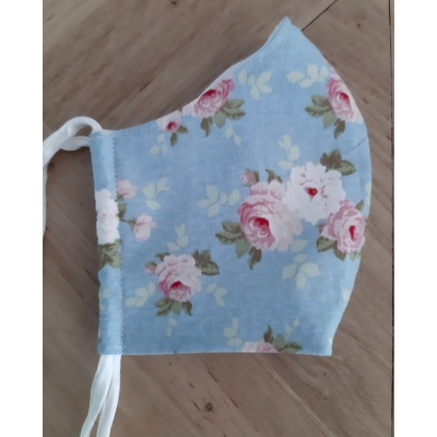 mondkapje blauw met roze bloem mondkapje blauw met roze bloem