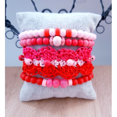 armbanden set met gehaakte armband roze/rood armbanden set met gehaakte armband roze/rood