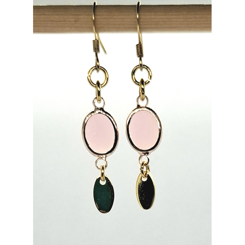 gouden roestvrijstalen oorbellen zachtroze