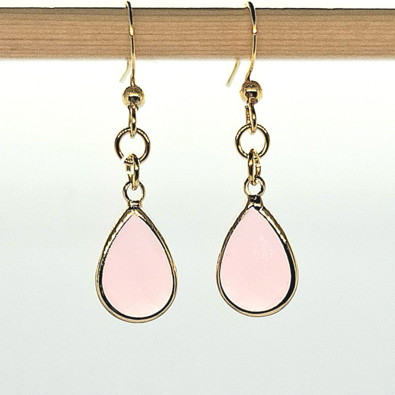 gouden roestvrijstalen oorbellen zachtroze