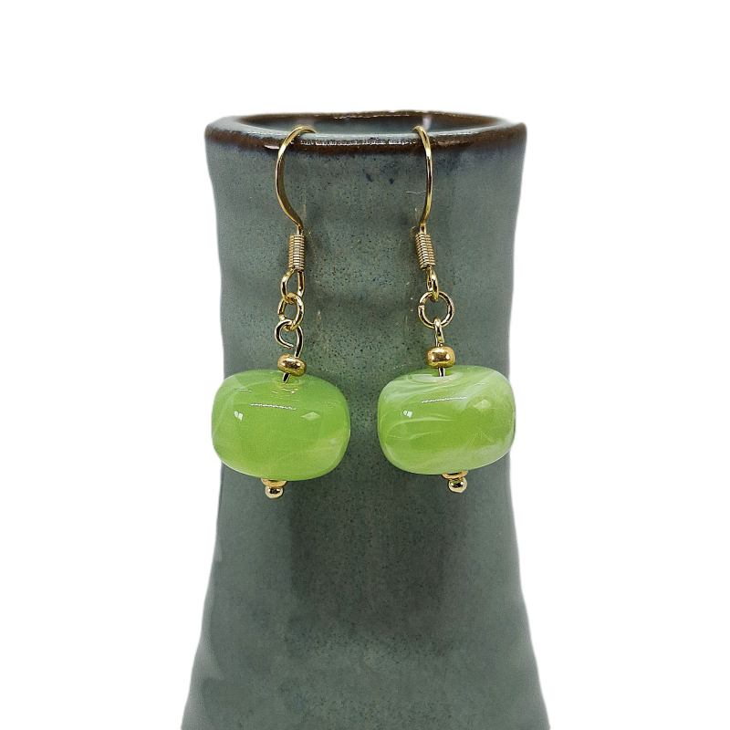 oorbellen zachtgroen/ goud
