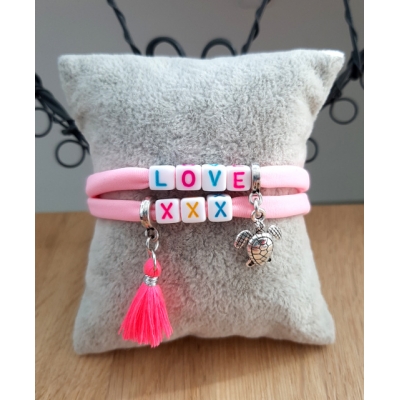 armband van elastisch ibiza koord in roze armband van elastisch ibiza koord in roze